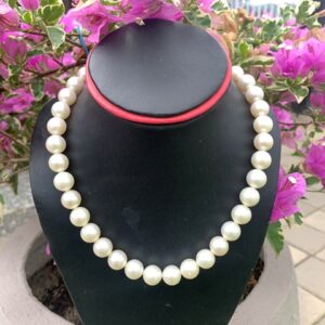 White Saltwater South Sea Pearl Necklace